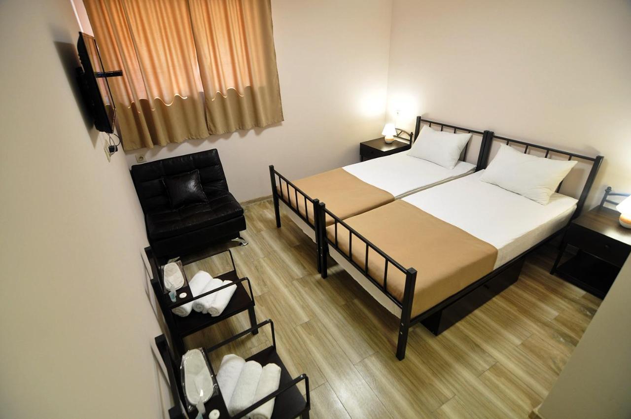 Light Hotel Tbilisi Eksteriør billede